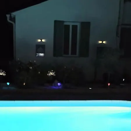 Jolie Mazet Avec Piscine Privee ! Villa Nimes Exterior photo