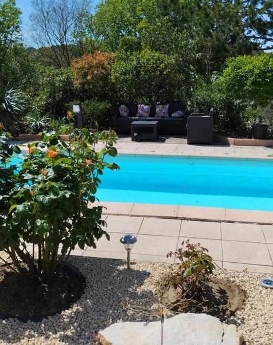 Jolie Mazet Avec Piscine Privee ! * Nimes