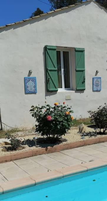 Jolie Mazet Avec Piscine Privee ! Nimes